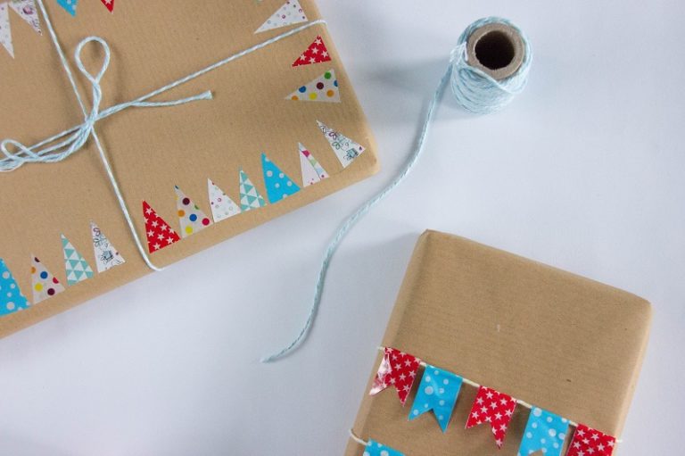 confezione regalo con nastro